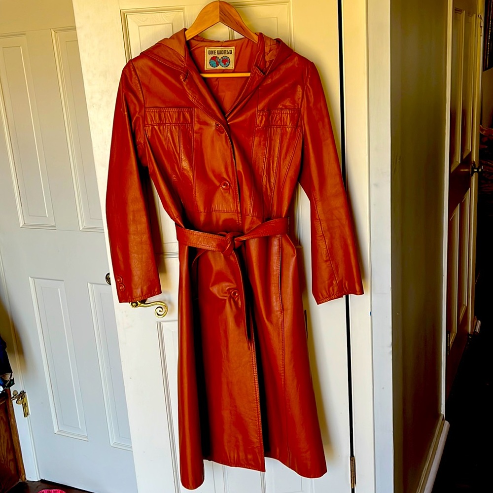 Vintage Leather Trench!